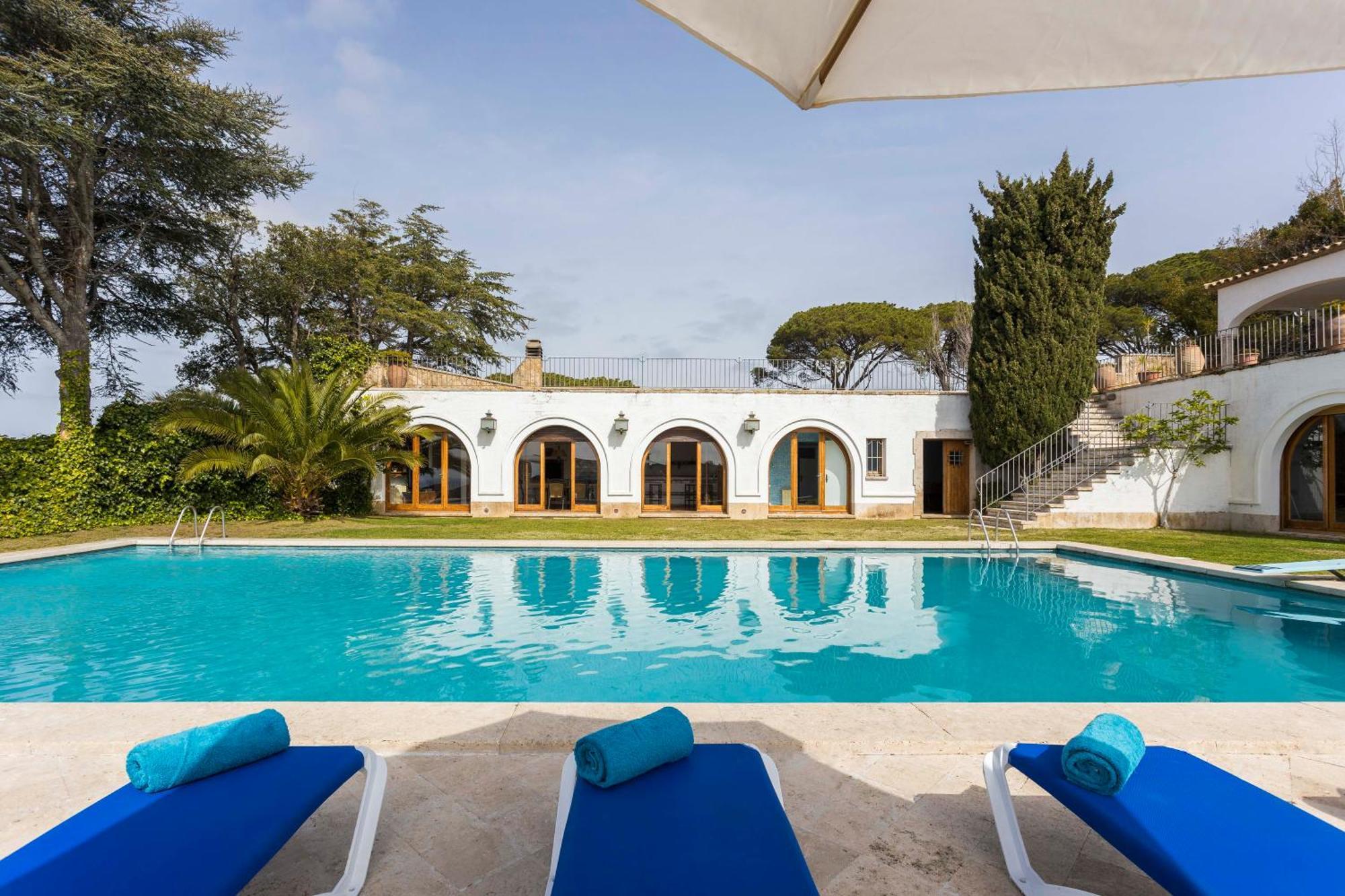 Villa Maricel Sant Feliu de Guixols Bagian luar foto