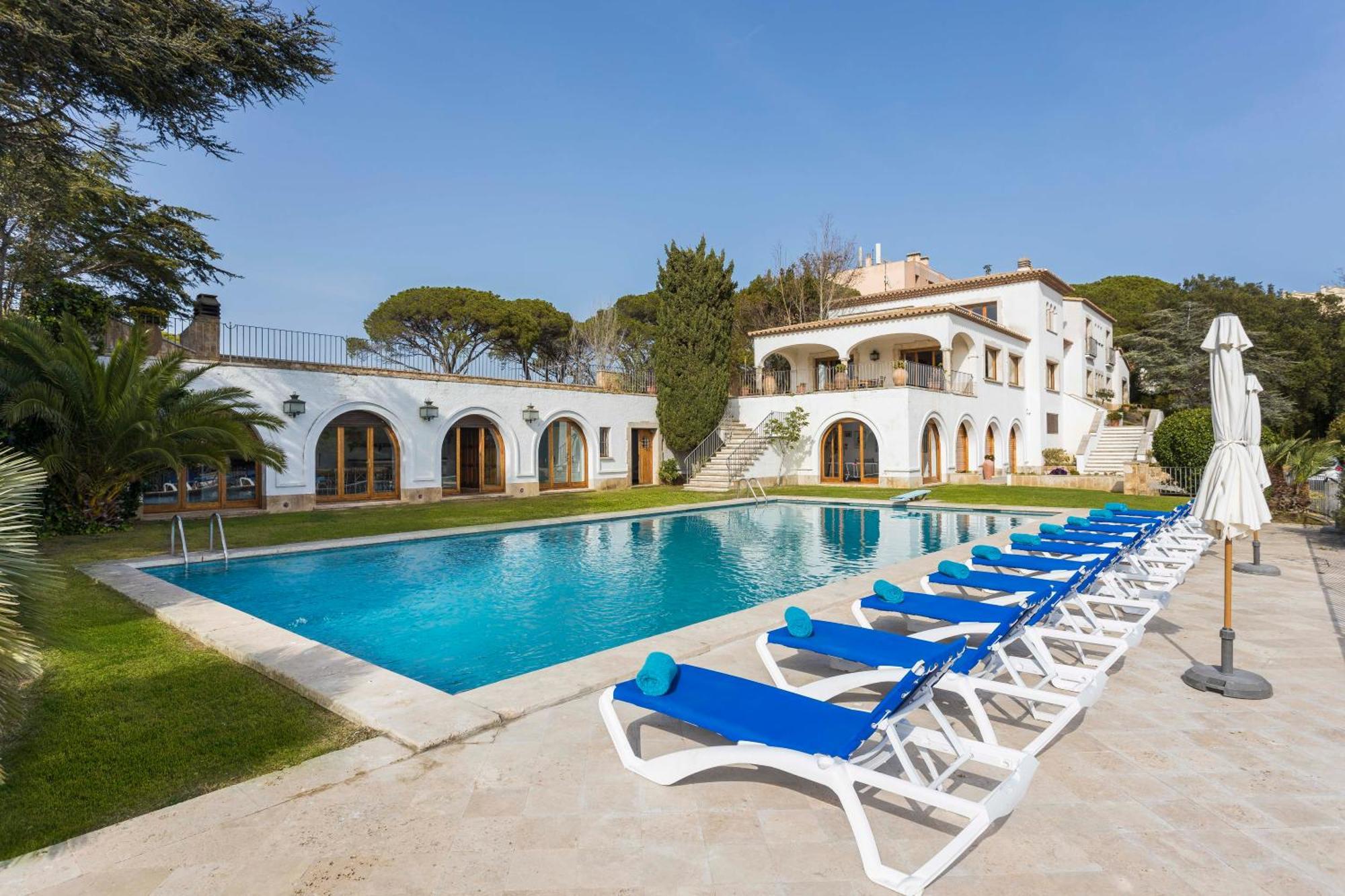 Villa Maricel Sant Feliu de Guixols Bagian luar foto